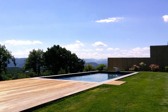 Piscine d'exception dans la Drôme