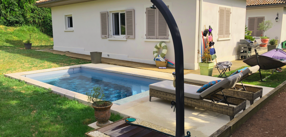 Construction d'une Piscine avec pvc armé Green Bali